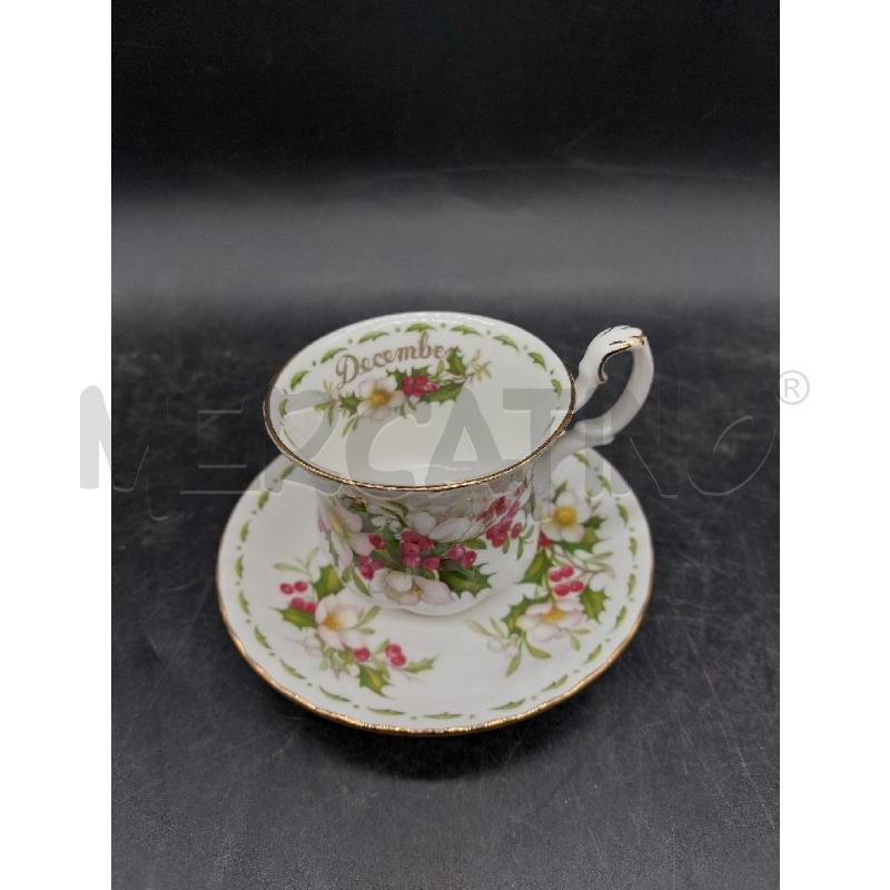 TAZZA ROYAL ALBERT PICCOLA DICEMBRE | Mercatino dell'Usato Roma eur 1