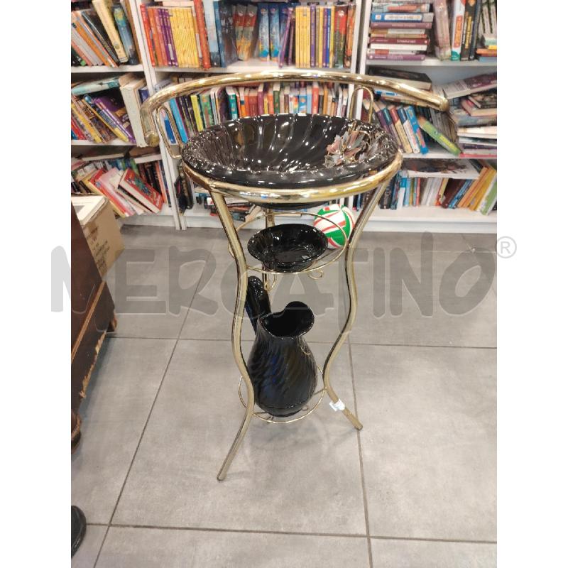 TOILETTE NER DOR FIORI | Mercatino dell'Usato Roma eur 1
