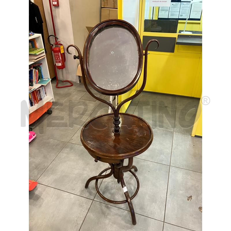 TOILETTE ST. THONET 1 C | Mercatino dell'Usato Roma eur 1