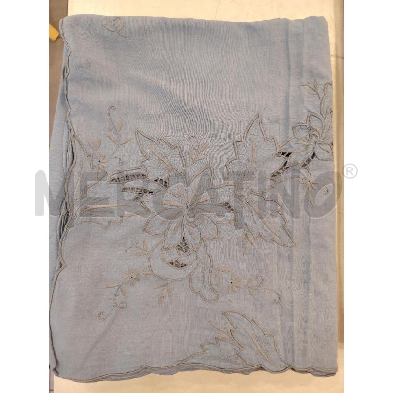 TOVAGLIA AZZURRA DA 12 RICAMATA | Mercatino dell'Usato Roma eur 1