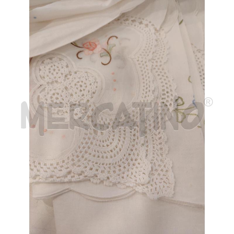 TOVAGLIA  RICAMATA  | Mercatino dell'Usato Roma eur 3