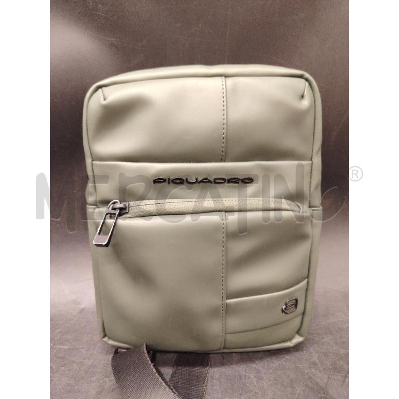 TRACOLLA PIQUADRO VERDE OPACO  | Mercatino dell'Usato Roma eur 2