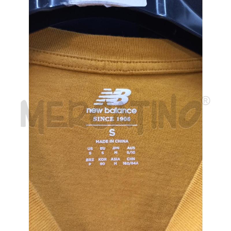 T SHIRT D NEW BAANCE GIA SCRITTA BA CROP | Mercatino dell'Usato Roma eur 3