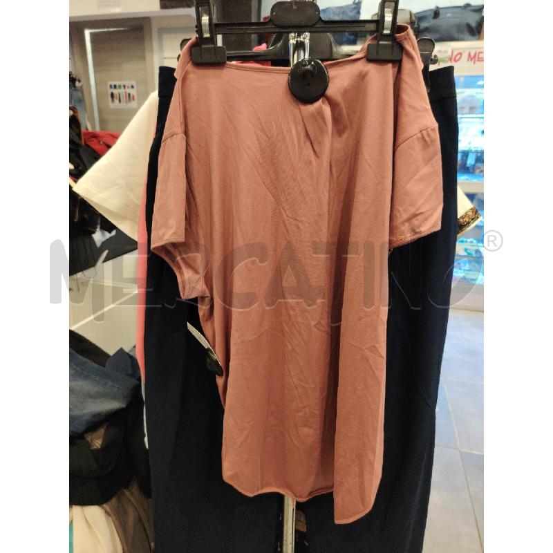 T SHIRT D OSCALITO RS ETICHETTA | Mercatino dell'Usato Roma eur 3