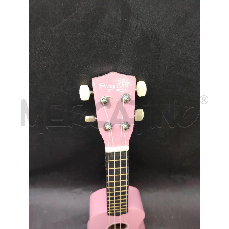 UKULELE ROSA STRONG WIND | Mercatino dell'Usato Roma eur 3