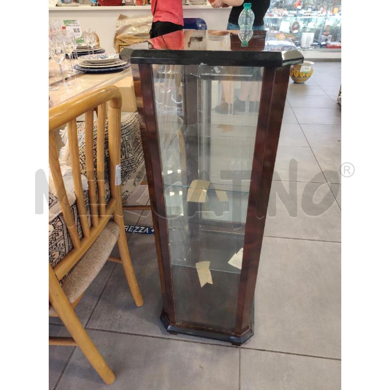 VETRINA  PIANI VETRO | Mercatino dell'Usato Roma eur 2