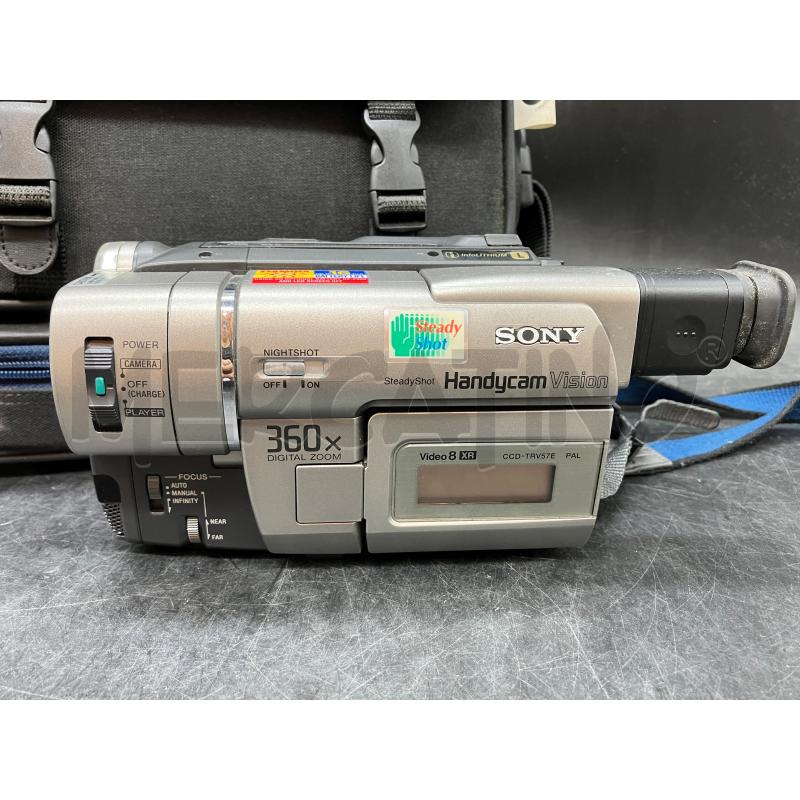 VIDEOCAMERA SONY CCD-TRV57E CON BORSA | Mercatino dell'Usato Roma eur 2