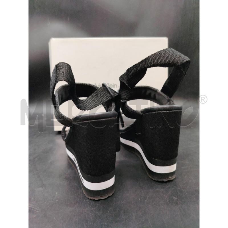 ZEPPA CALVIN KLEIN NE TESSUTO SCATO | Mercatino dell'Usato Roma eur 2