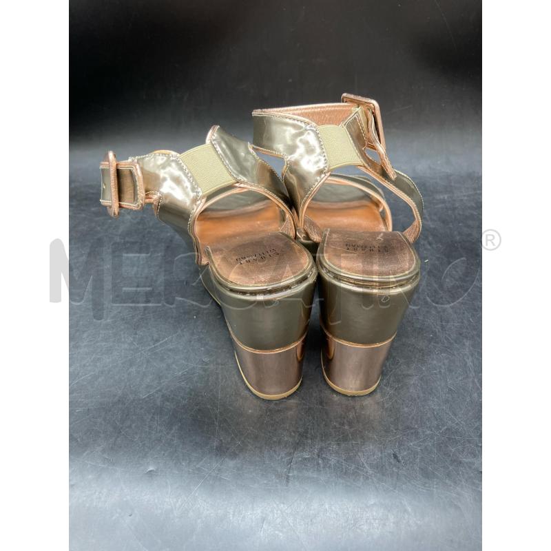 ZEPPA STUART WEITZMAN DORATO RS RL20062 | Mercatino dell'Usato Roma eur 4