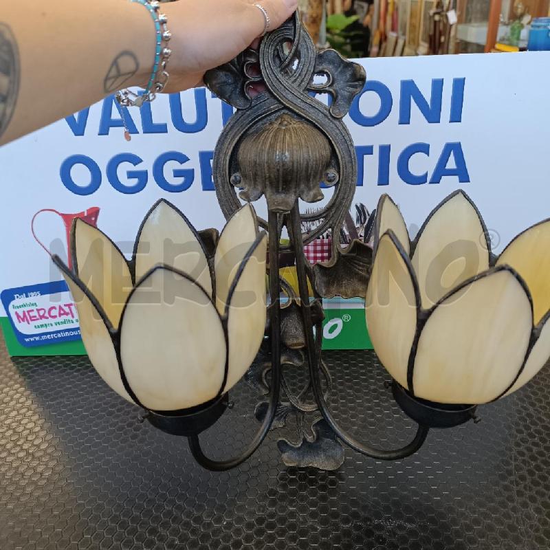 APPLIQUE IN STILE VINTAGE IN OTTONE 2 LUCI IN VETRO DIPINTO E PIOMBO | Mercatino dell'Usato Colleferro 5