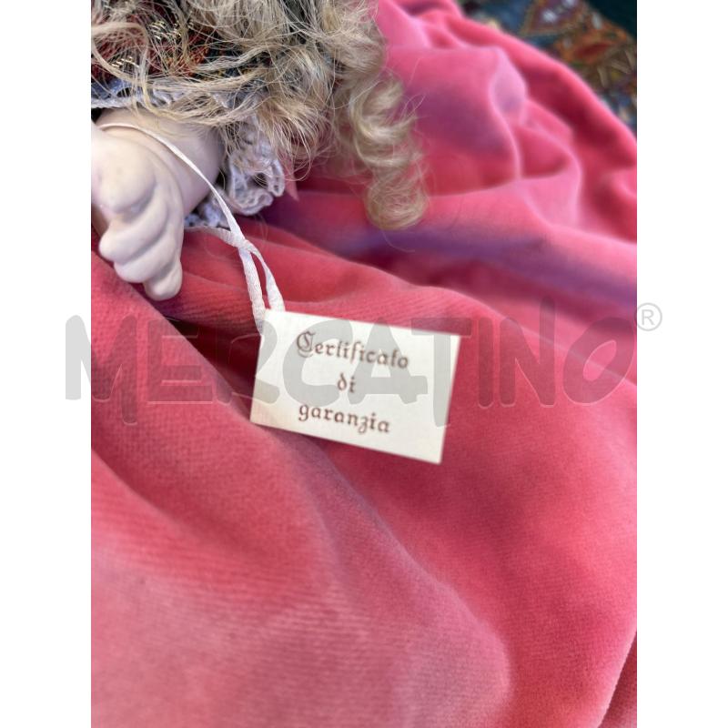 BAMBOLA IN PORCELLANA CAPODIMONTE VESTITO VELLUTO ROSA E MARRONE | Mercatino dell'Usato Colleferro 3
