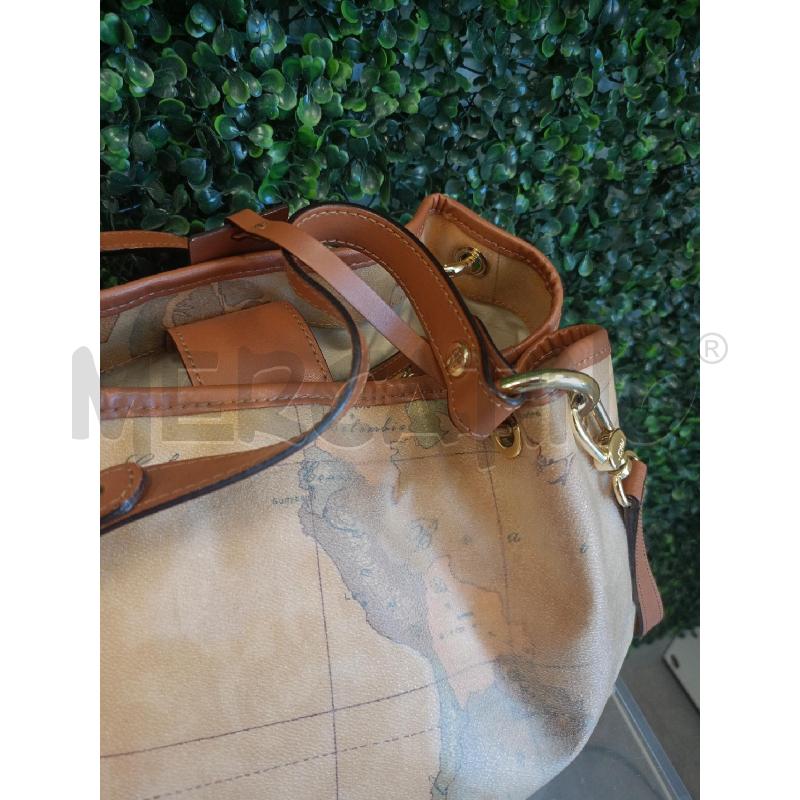 BORSA DONNA PRIMA CLASSE SIMIL SECCHIELLO MANIC MARR DIFF  | Mercatino dell'Usato Colleferro 2