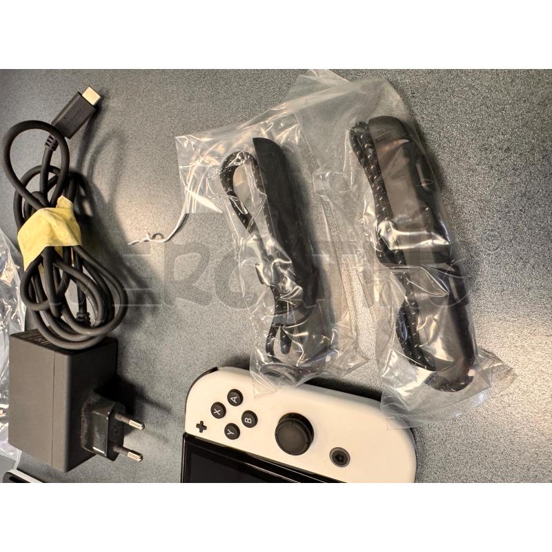 CONSOLLE NINTENDO SWITCH  | Mercatino dell'Usato Colleferro 3