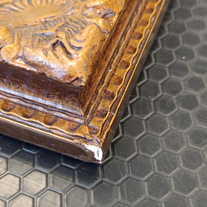 DIPINTO SCORCIO VENEZIA CORNICE IN LEGNO INTASIATA BORDEAUX DORATA | Mercatino dell'Usato Colleferro 4