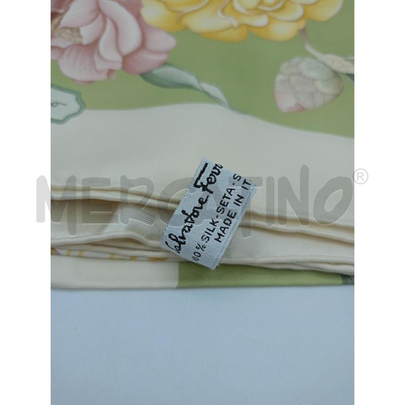FOULARD SALVATORE FERRAGAMO SETA BASE BIA FIORI  | Mercatino dell'Usato Colleferro 2