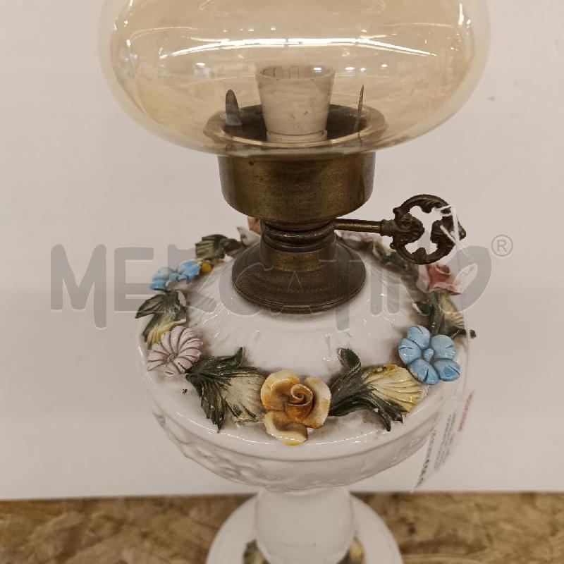 LAMPADA DA TAVOLO CAPODIMONTE (QUALCHE FOGLIA DIF) | Mercatino dell'Usato Colleferro 3
