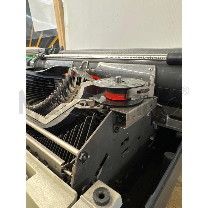 MACCHINA DA SCRIVERE OLIVETTI LINEA 98  | Mercatino dell'Usato Colleferro 5