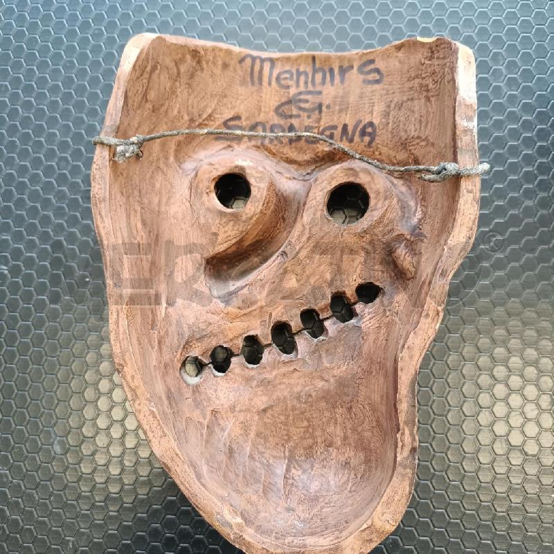 MASCHERA DECORATIVA IN TERRACOTTA SARDA MENHIRS | Mercatino dell'Usato Colleferro 4