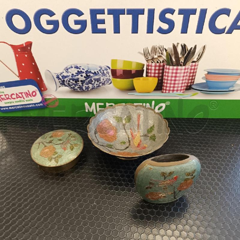 OGGETTO TRIS METTALLO OTTONATO DISEGNO A MANO | Mercatino dell'Usato Colleferro 1