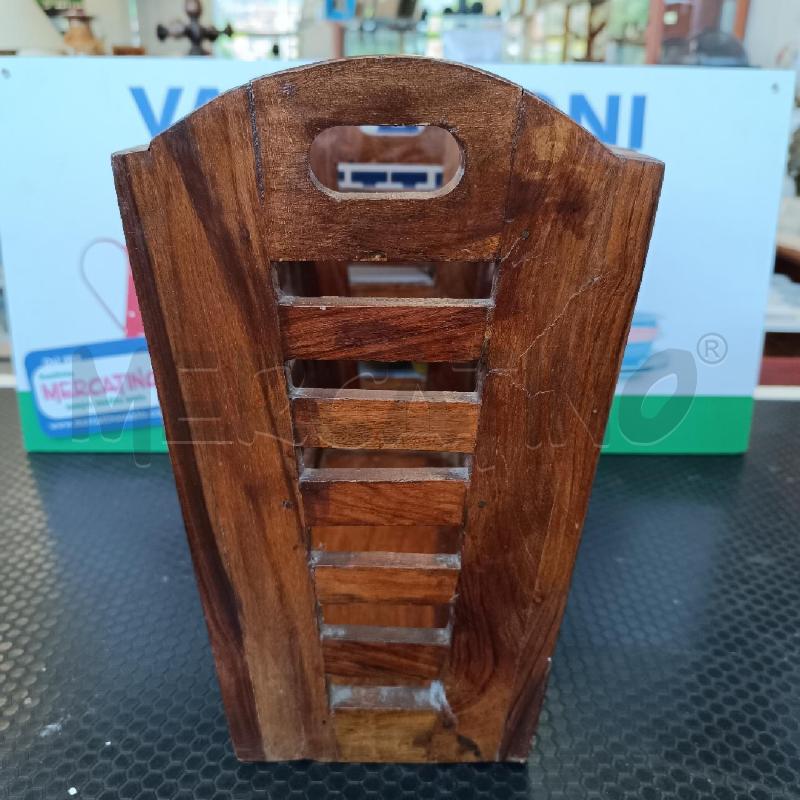 PORTA RIVISTE IN LEGNO  | Mercatino dell'Usato Colleferro 2