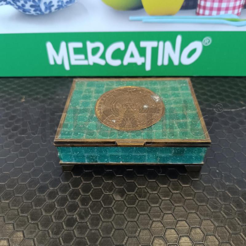 SCATOLINA PORTA OGGETTI PERUVIANA MOSAICO ACQUA MARINA ED OTTONE | Mercatino dell'Usato Colleferro 1