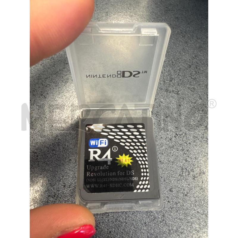 SCHEDINA R4 WIFI NINTENDO DS + MEMORIA 2GB | Mercatino dell'Usato Colleferro 1