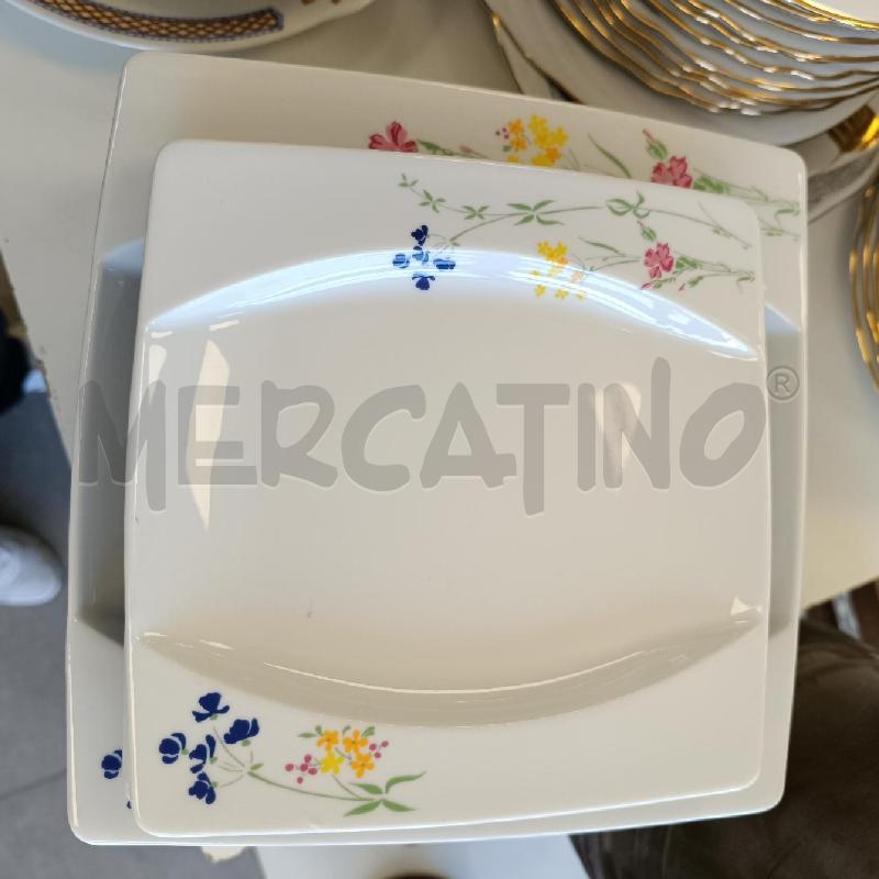 SERVIZIO PIATTI PZ.16 THUN SQUADRATI DECORO FIORI  | Mercatino dell'Usato Colleferro 2