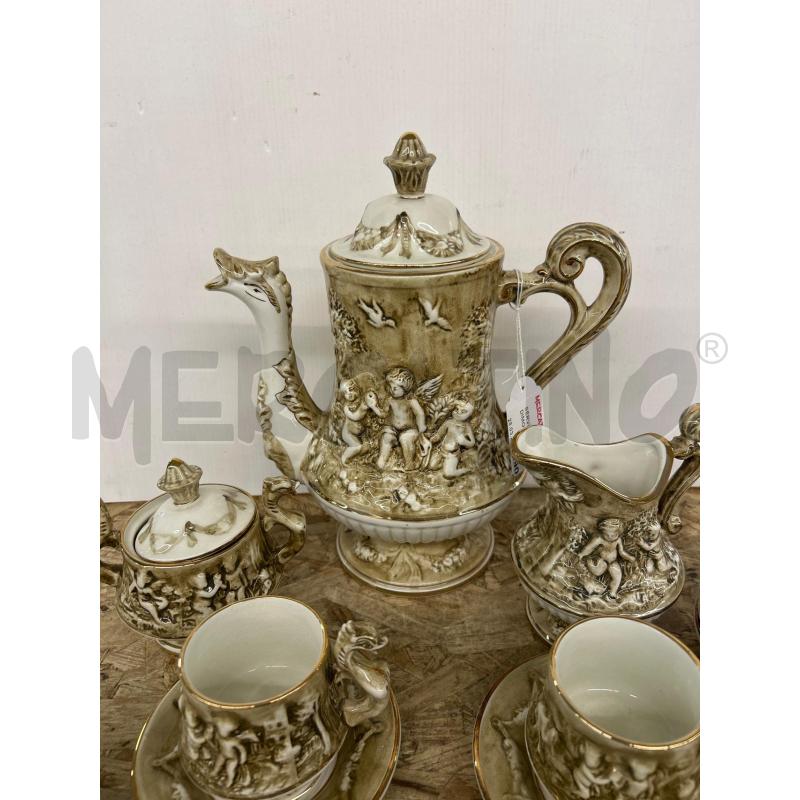SERVIZIO TAZZINE CAPODIMONTE PZ.7 + TEIERA+ZUCCH.+LATTIERA | Mercatino dell'Usato Colleferro 2