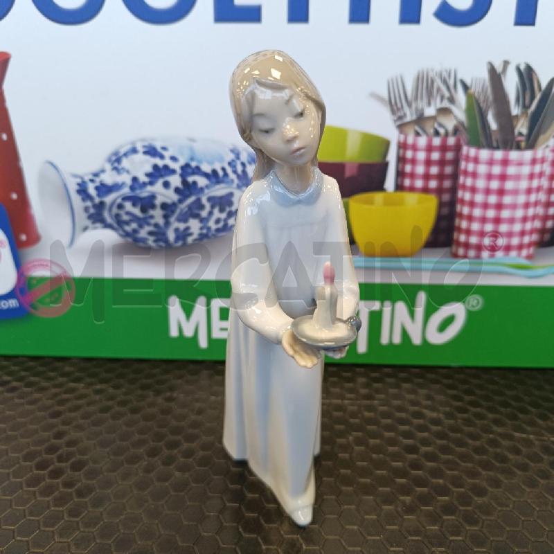 STATUINA LLADRÒ IN PORCELLANA BIANCA BAMBINA CON CANDELA | Mercatino dell'Usato Colleferro 5