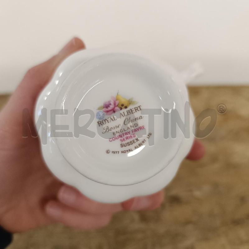TAZZA ROYAL ALBERT LINEA COUNTRY FAYRE SERIES SUSSEX | Mercatino dell'Usato Colleferro 2