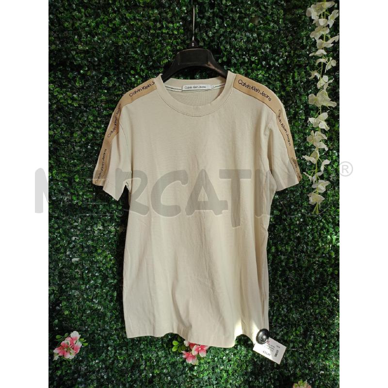 T SHIRT UOMO CALVIN KLEIN BEIGE LOGO SPALLA  | Mercatino dell'Usato Colleferro 1