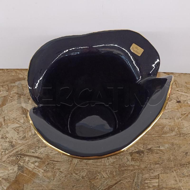 VASO FAINI BASSANO CERAMICA NERA BORDO ORO | Mercatino dell'Usato Colleferro 3