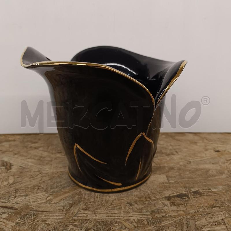 VASO FAINI BASSANO CERAMICA NERA BORDO ORO | Mercatino dell'Usato Colleferro 4