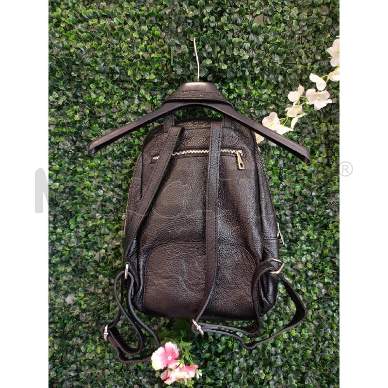 ZAINO DONNA VERA PELLE NERO ZIP CENTRALE | Mercatino dell'Usato Colleferro 3