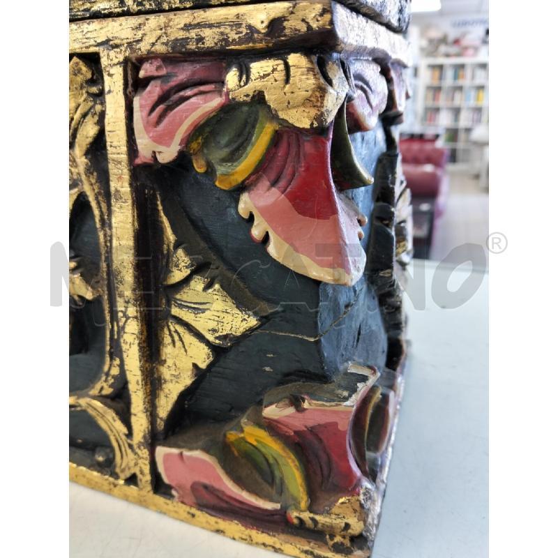 BAULETTO BALINESE LEGNO INTARSIATO | Mercatino dell'Usato Roma portonaccio 2
