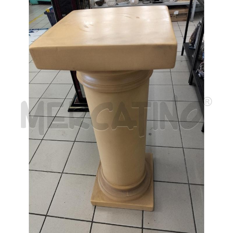 COLONNINA CERAMICA GIALLO CHIARO | Mercatino dell'Usato Roma portonaccio 2