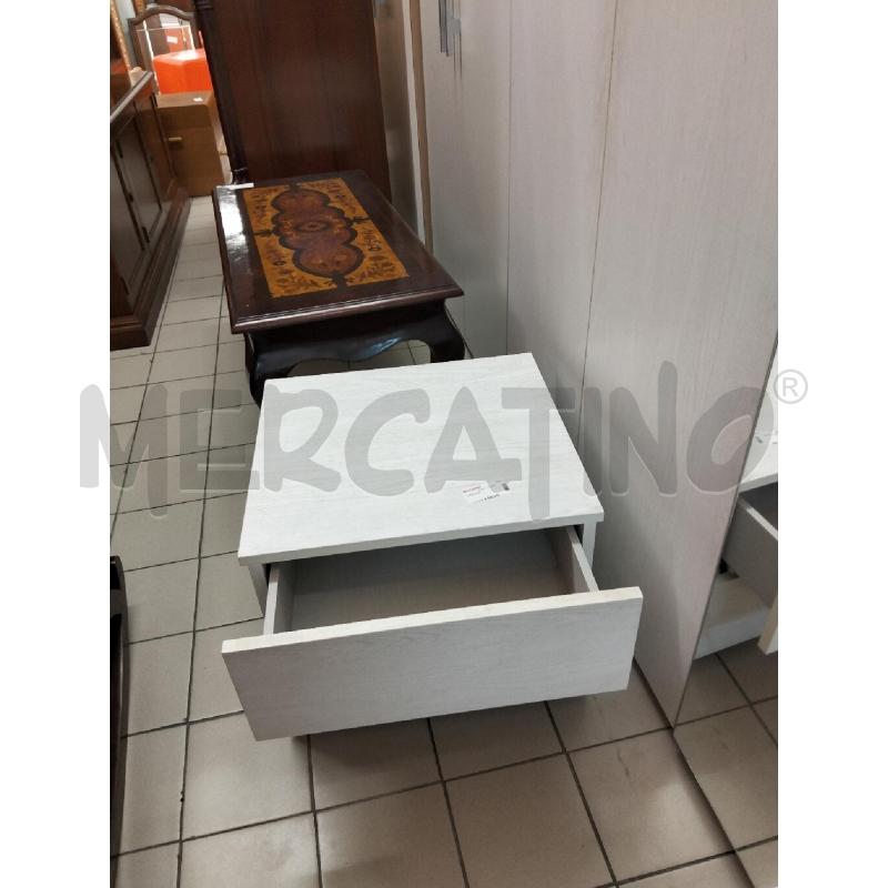 COMODINO  | Mercatino dell'Usato Roma portonaccio 3