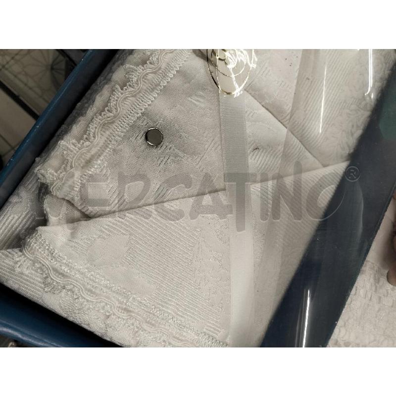 COMPLETO MATRIMONIALE LENZUOLO E SOPRA COPERTA | Mercatino dell'Usato Roma portonaccio 3