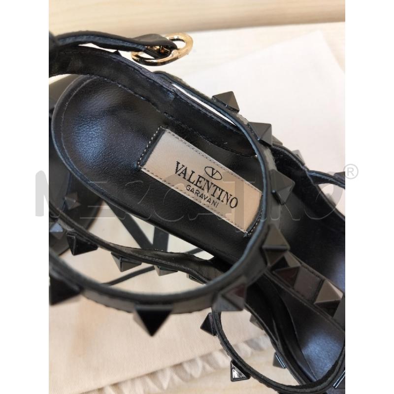 DECOLLETE VALENTINO GARAVANI NERO | Mercatino dell'Usato Roma portonaccio 4