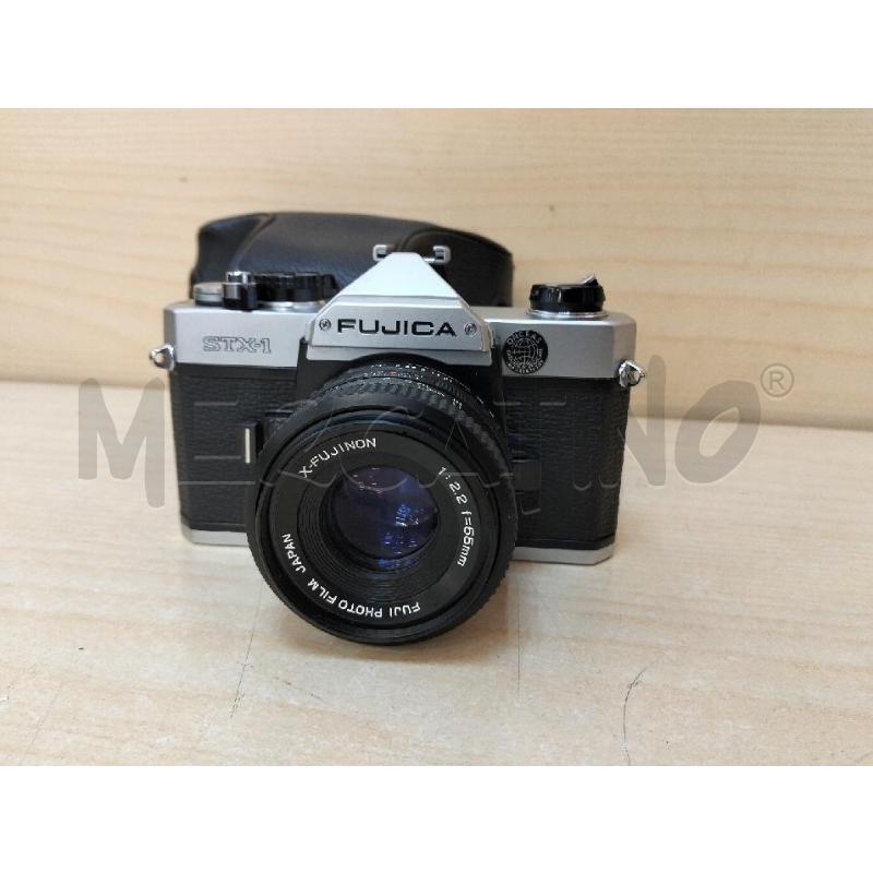 MACCHINA FOTOGRAFICA FUJICA | Mercatino dell'Usato Roma portonaccio 1