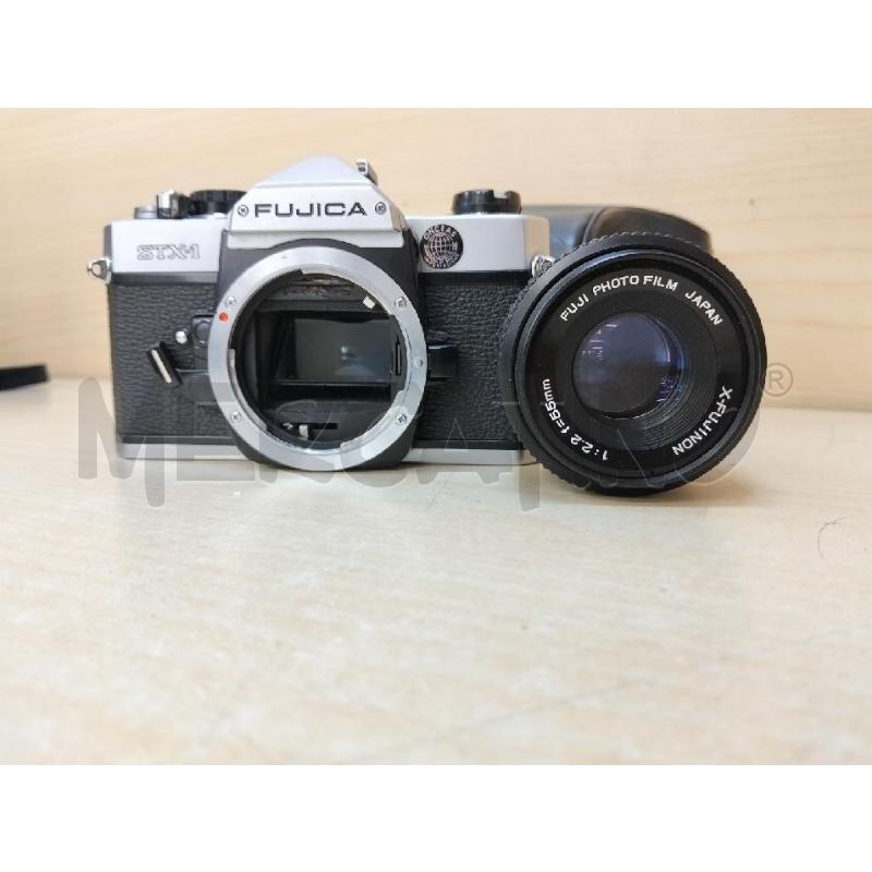 MACCHINA FOTOGRAFICA FUJICA | Mercatino dell'Usato Roma portonaccio 3