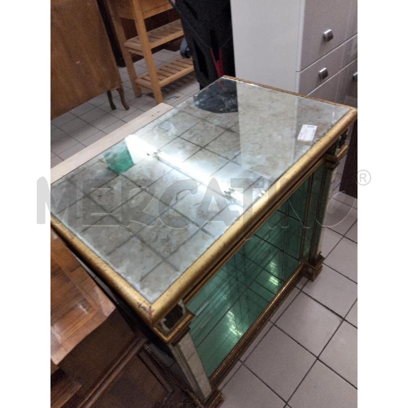 MOBILETTO C VETRO | Mercatino dell'Usato Roma portonaccio 2