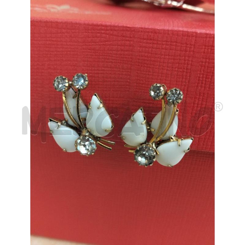 ORECCHINI CLIPS DORATI STRASS FOGLIA BIANCA | Mercatino dell'Usato Roma portonaccio 1
