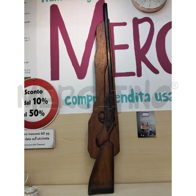 PLACCA LEGNO EDUARDO VAZQUEZ FUCILE RILIEVO | Mercatino dell'Usato Roma portonaccio 1