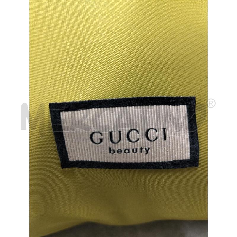 POCHETTE GUCCI BEAUTY VERDE | Mercatino dell'Usato Roma portonaccio 2