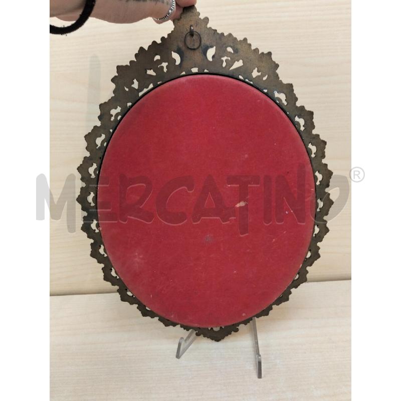 QUADRO OTTONATO C STEMMA E SPADE INCROCIATE | Mercatino dell'Usato Roma portonaccio 2
