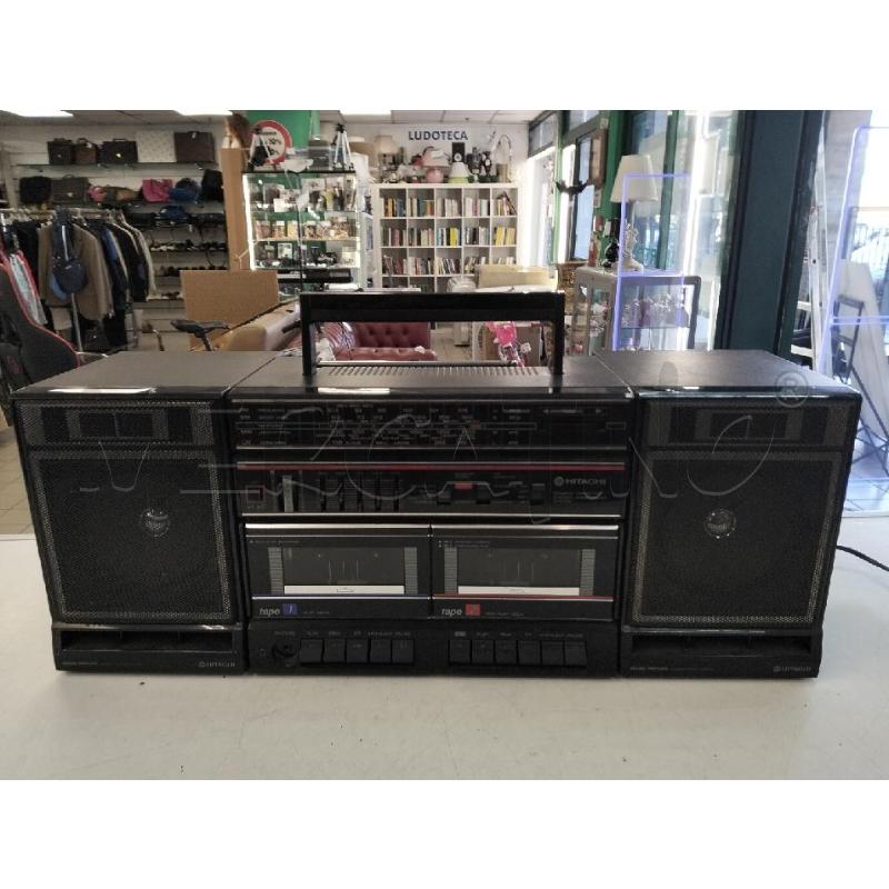RADIO BOOMBOX HITACHI NERA | Mercatino dell'Usato Roma portonaccio 1