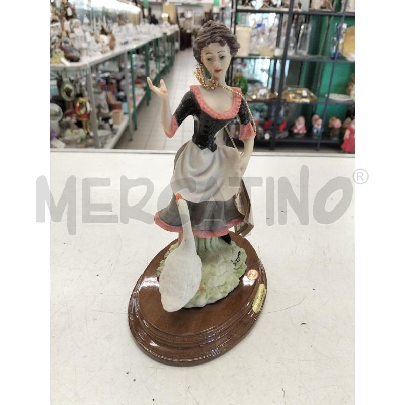 SCULTURA PICCOLA DONNA C OCA BOZZETTO BASE LEGNO | Mercatino dell'Usato Roma portonaccio 1