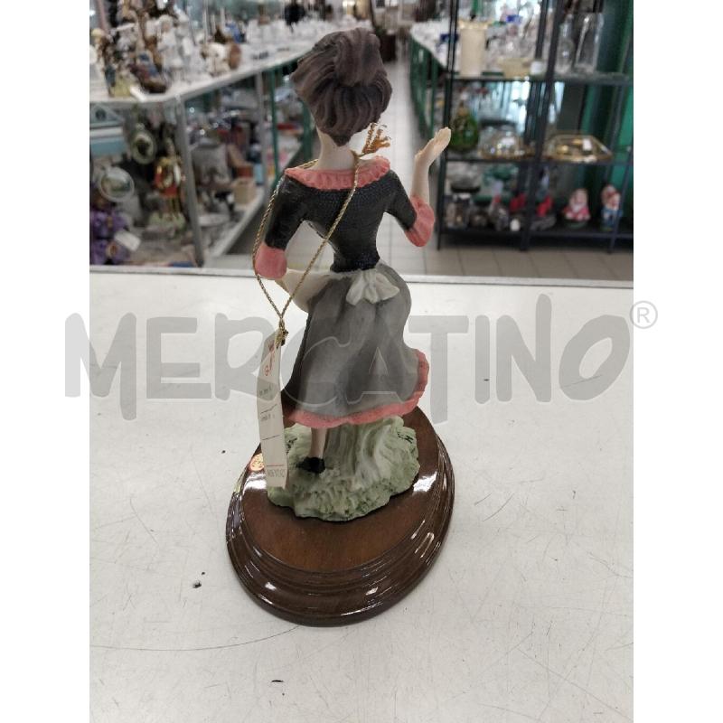 SCULTURA PICCOLA DONNA C OCA BOZZETTO BASE LEGNO | Mercatino dell'Usato Roma portonaccio 3
