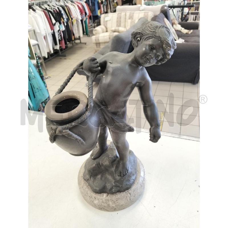 SCULTURA PUTTO CHE TRASPORTA ACQUA OTTONATO | Mercatino dell'Usato Roma portonaccio 1